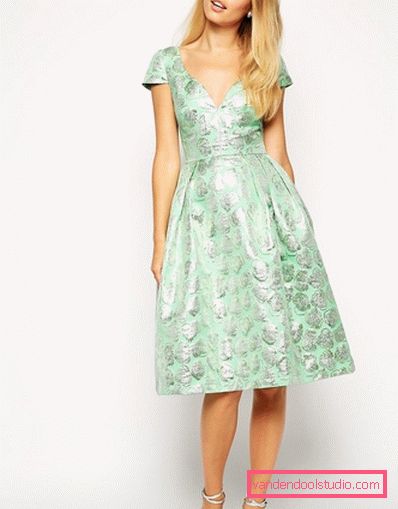 Belles robes courtes année 2019-2020 - photo