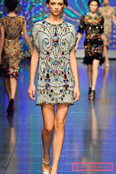 Belles robes courtes année 2019-2020 - photo